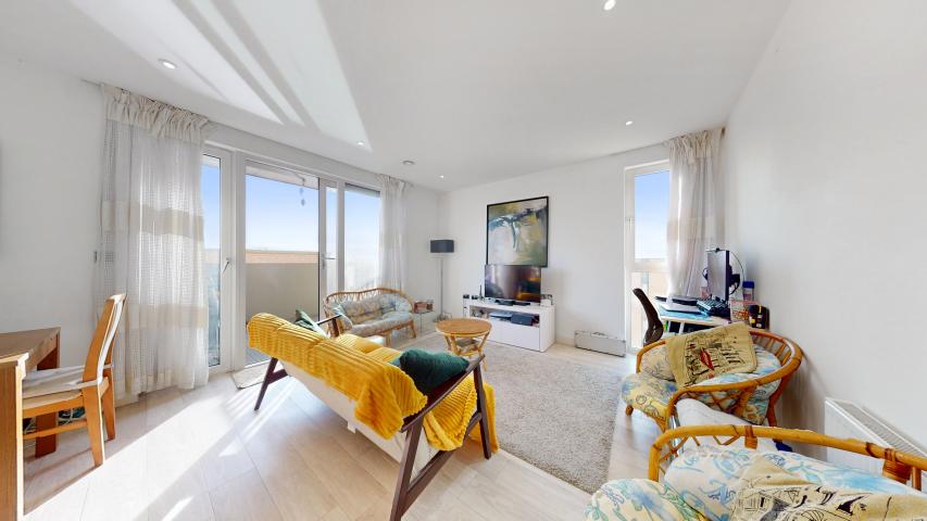 Amazing Modern Development Hendon Waterside, Hendon Central